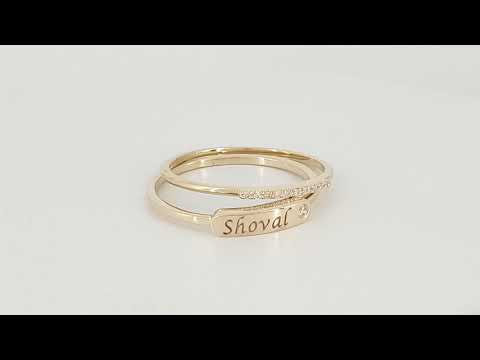 A video of Gold Signet + Matching Diamond Ring Set