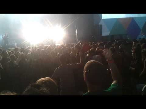 School Is Cool - Circle Pit @ Rock Werchter 2012 (Live)