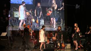 The Wayfaring Strangers with Catherine Russell: Working On a Building