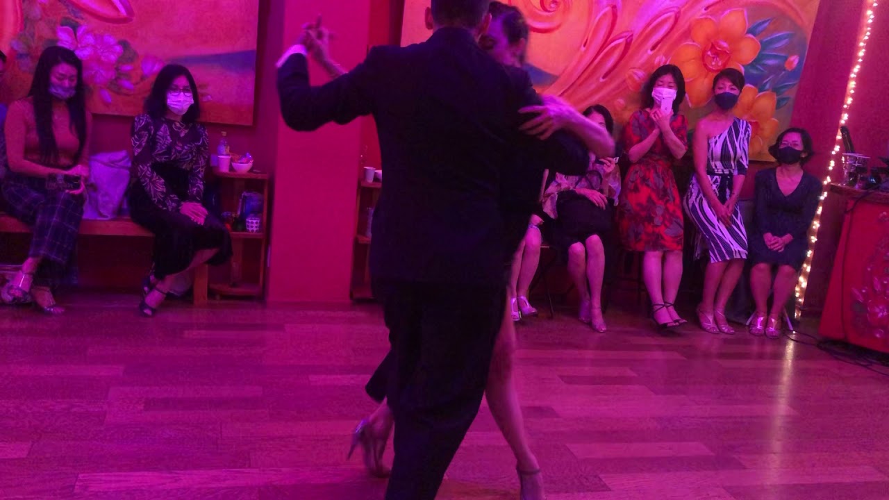 Sebastián Acosta & Laura D'Anna - "El Puntazo" Juan D'Arienzo