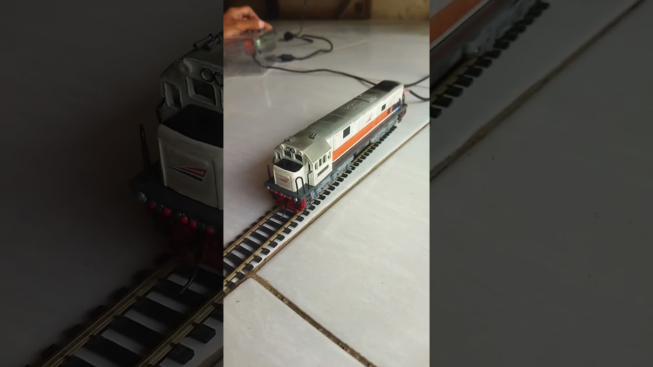kedatangan mainan miniatur kereta cc201  #fyp #viral #keretaapi #mainananak