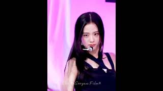 (use🎧) KENNY G - YESTERDAY | JISOO ver | she moves so elegantly like a swan 😍😍