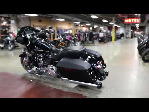 2017 Harley-Davidson Road Glide® Special in New London, Connecticut - Video 1