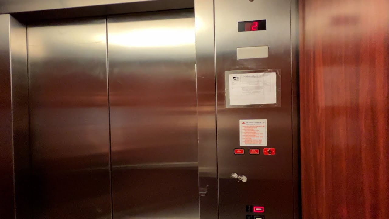 Kone Hydraulic Elevator at Macys Valley View Mall plus Escalators