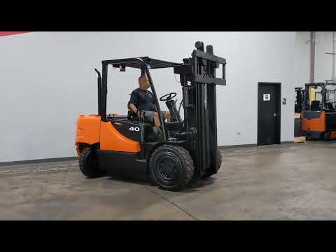 2008 DOOSAN D40S -5 9000lb Pneumatic Diesel Forklift STK 11314