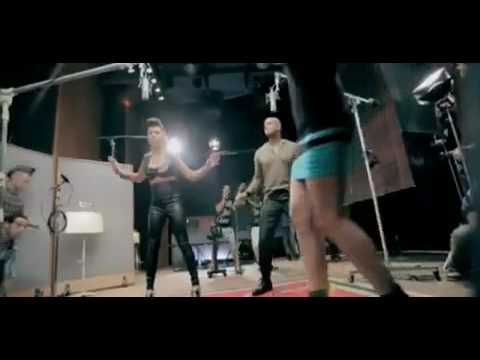 David Guetta ft. Fergie, L-M-F-A-O and Chris Wills - Getting Over You