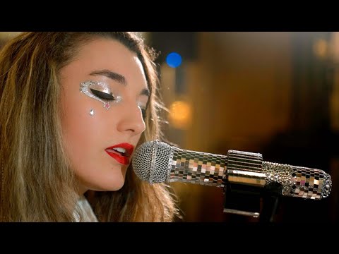 LA Laura Paris - Mon Papa (Official Music Video)
