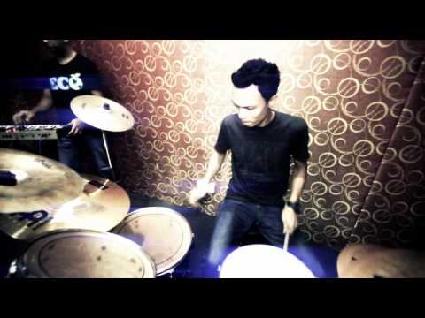 RADIO ISLAND - Ceritera Cinta (Official Music Video)