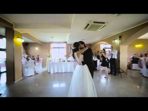 First dance on Queen - The Millionaire Waltz