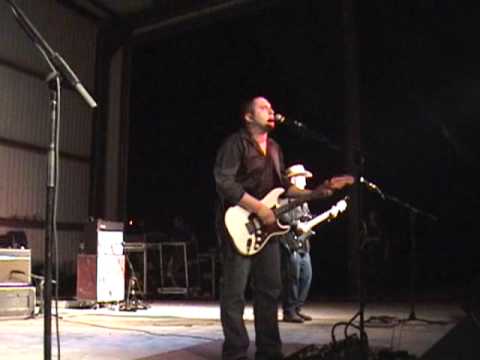 life by the drop(stevie ray  cover)-Dustin Garrett and the Texas cruisers