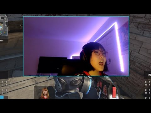 FEMALE CS:GO at it's Finest || Dreamhack CS:GO || Funny CS:GO Clip