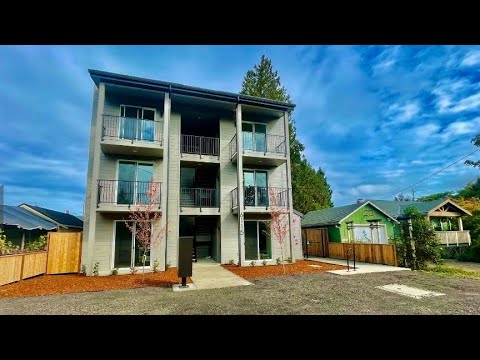 Multnomah Multiplex - 1/2 MONTH FREE RENT! - Video 2 of 2