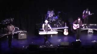 B Yellow - Live at Southport ... supporting The Christians