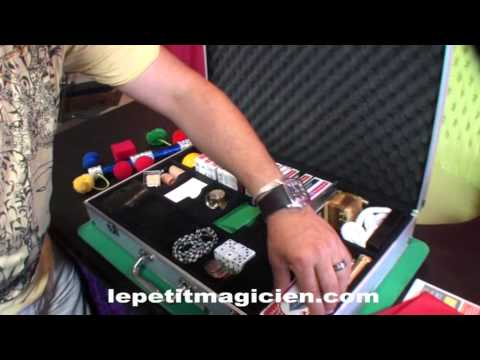 Voir la vidéo de la Mallette Close-up Alu - 21 Compartiments