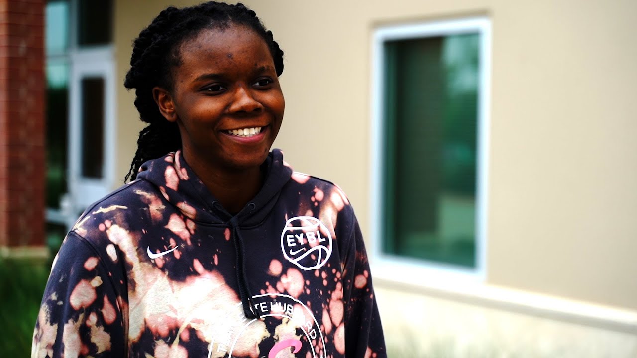 Georgia Commit Jillian Hollingshead of McEachern High Talks to the Recruiting Trail