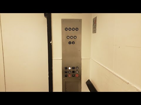 Huge Modernized Montgomery Hydraulic Elevator @ JCPenney, Lansing Mall, Lansing, MI