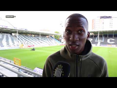 Dodi Lukebakio avant R.Charleroi S.C - Waasland-Beveren