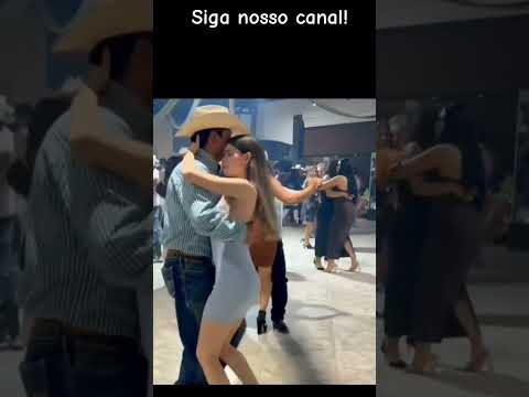Vamos dança Forro #passossertanejos #Mamonas #roça #vidanaroça #minasgerais #vidareal  #mulherbonita