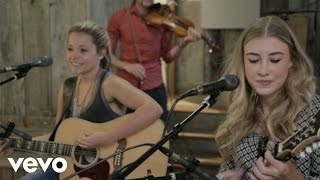 Maddie &amp; Tae - Girl In A Country Song (Acoustic)