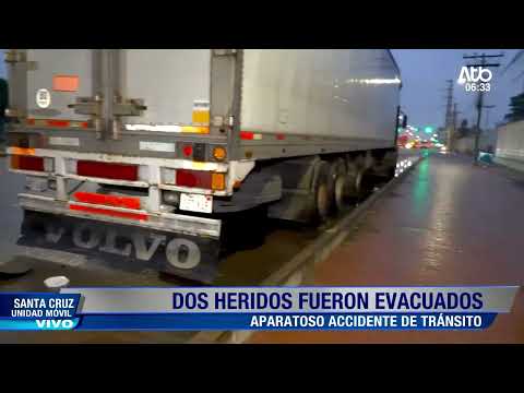 4ccidente en Santa Cruz deja h3ridos tras colisión entre taxi y vagoneta