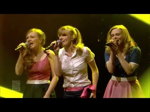 Poxrucker Sisters & The Baseballs - Herzklopfn / Never Ever (live @ Amadeus, AAMA 2016)