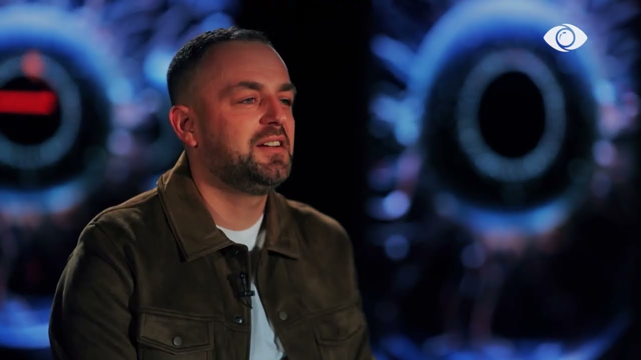 “Delja e zezë e familjes”/ Një podcasat-er brenda shtëpisë së BBV 5, kush është Seno Fishta