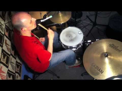 DRUM LESSON : HiHat 16th Note Triplet Lick