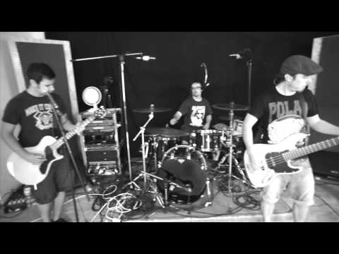 5Bugs Webwheel - Masqueraded Sympathy (Live im Proberaum)