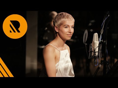 Rag 'n' Bone Man: Skin - SuRie