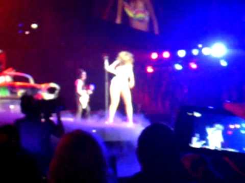 Rihanna - Man Down - London O2 Arena 5th October 2011