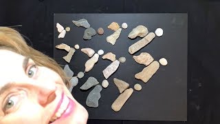 Making Angels with Rocks and Pebbles (Fast motion)