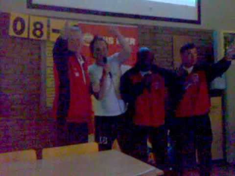 BVV Barendrecht Ermelo 2009 karaoke door begeleiding