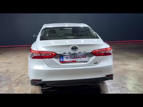 Toyota Camry 2.5 HYBRID AUTOMATIC - HEATING / AC C - Image 2