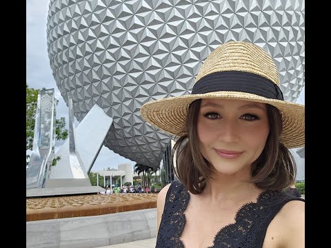 🔴 LIVE | A Relaxing and Rainy Evening at Epcot | Food & Wine Festival Eve