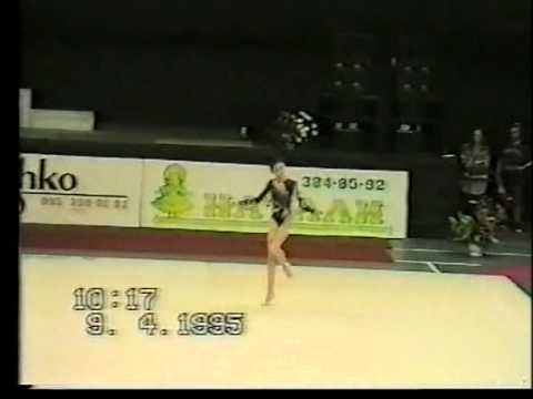 Pavlina  Evgenia (BLR)  rope    "Soviet  Woman" 1995