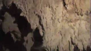 preview picture of video 'Maharani Cave Lamongan - East Java'