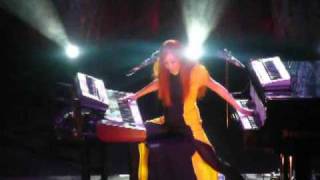 Tori Amos - Beauty of speed @ Count Basie Theatre NJ 08-14-2009