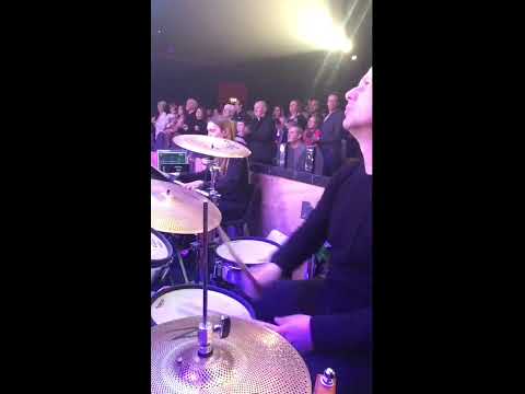 911 you got my body shaking Jonathan Gash Pantomime Drumming