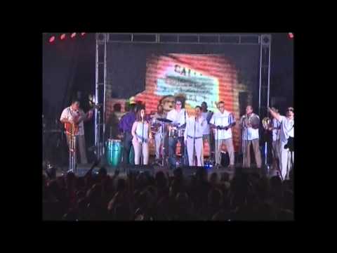 download lagu mp3 mp4 Voy Subiendo Voy Bajando, download lagu Voy Subiendo Voy Bajando gratis, unduh video klip Voy Subiendo Voy Bajando