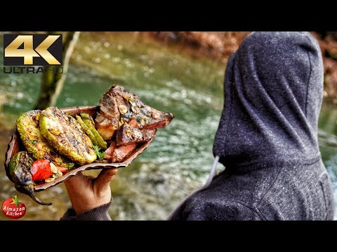 Primitive Cooking 4K - 1000$ BEAR STEAK!