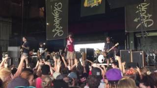 [WARPED] Real Friends - Loose Ends (feat. Joe Taylor from Knuckle Puck)