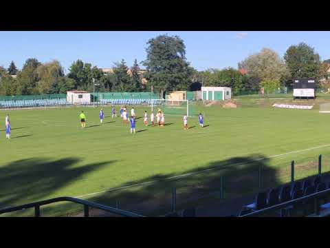 Rzut wolny: Okocimski KS II Brzesko - Temida Złota. Brzeska B klasa