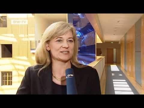 Kampf um die Eurorettung - Kanzlerin unter Druck | Politik direkt