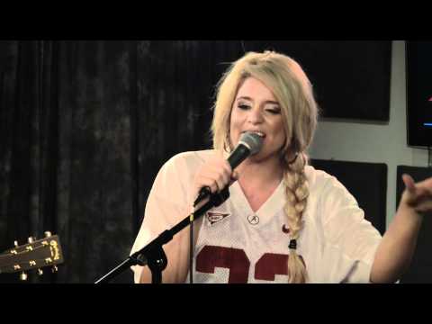Dirt Road Prayer - Lauren Alaina