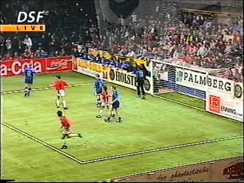 Hallenmasters 1996 Rot-Weiss Essen - FC Schalke 04 Vorrunde (Teil 1)