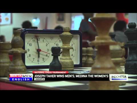 Indonesian Chess Player Medina Warda Aulia Takes Women's Title