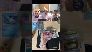 Locura en la primera apertura de cartas Pokémon 😱