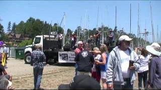preview picture of video 'Salmon Festival 2013 Fort Bragg California'