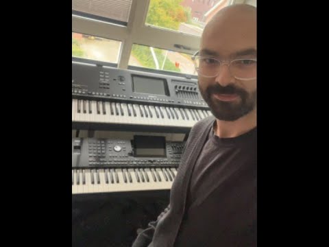 Korg Pa5x vs Yamaha Genos Piano Sound