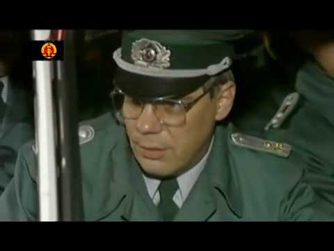 East German People's Police 09.11.1989 Bornholmer Straße Berlin